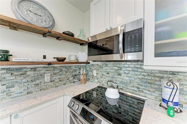 122 BEACH AVENUE, Anna Maria, FL 34216