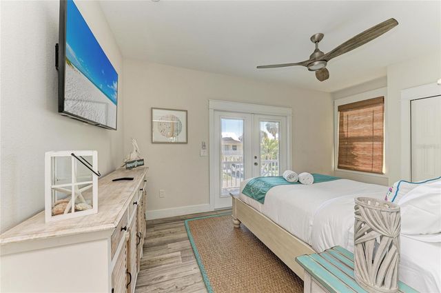 122 BEACH AVENUE, Anna Maria, FL 34216