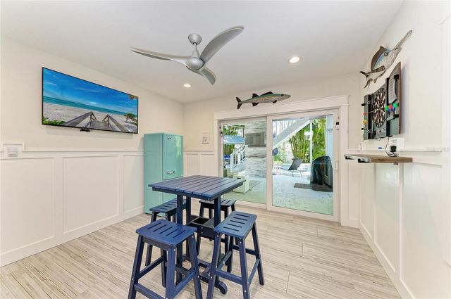 122 BEACH AVENUE, Anna Maria, FL 34216