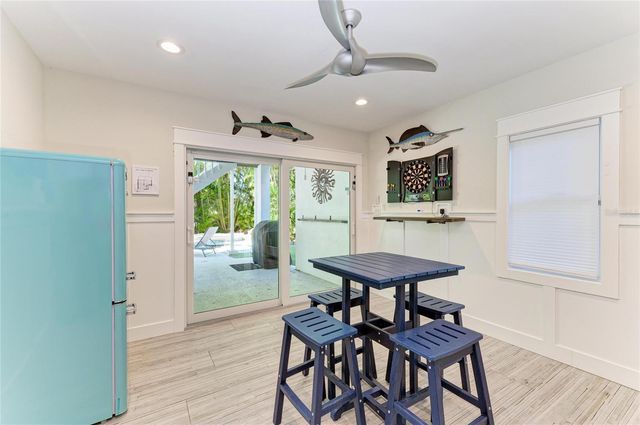 122 BEACH AVENUE, Anna Maria, FL 34216