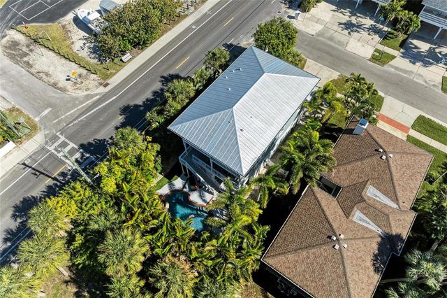 122 BEACH AVENUE, Anna Maria, FL 34216