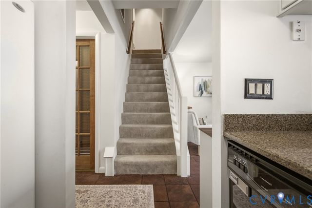 4816 Long Shadow Dr, Midlothian, VA 23112