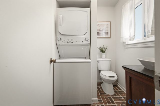 4816 Long Shadow Dr, Midlothian, VA 23112