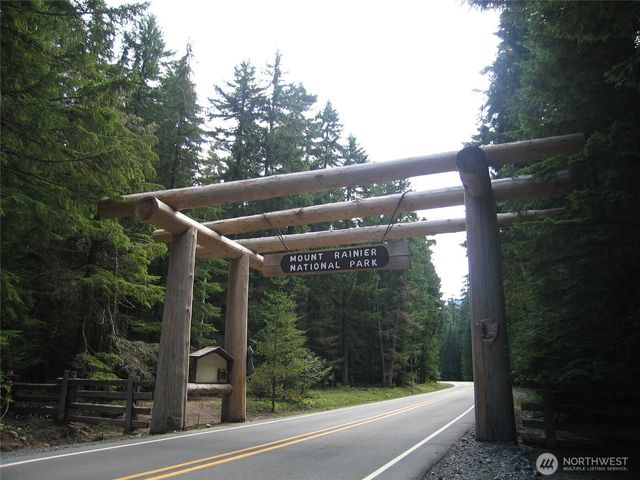 11856 Elk Trails Drive E, Greenwater, WA 98022