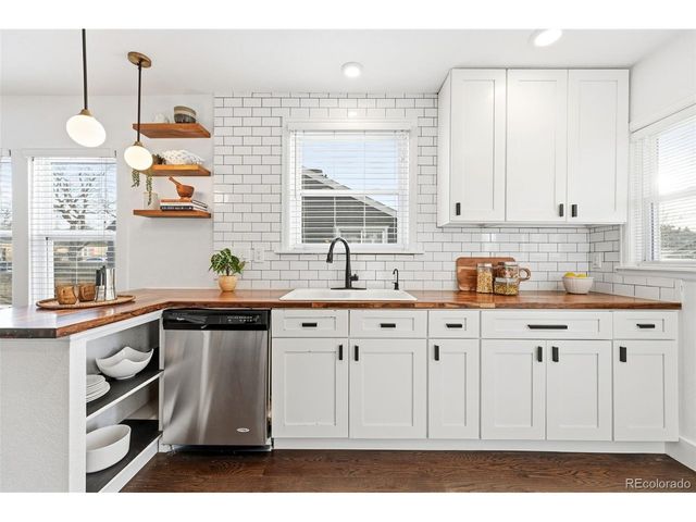 1661 Trenton St, Denver, CO 80220