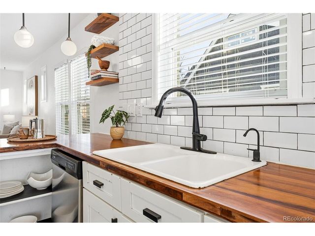 1661 Trenton St, Denver, CO 80220