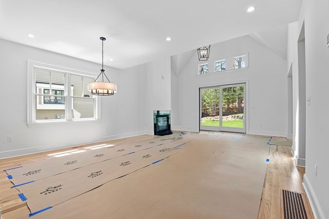 83 Johnson Woods Drive 83, Reading, MA 01867