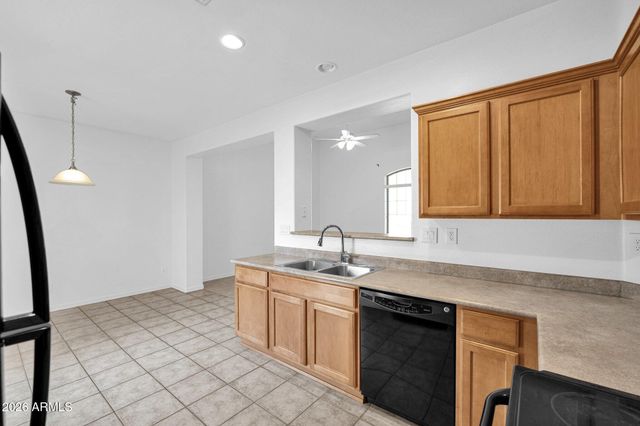 3708 W VIVIAN Court, Phoenix, AZ 85086