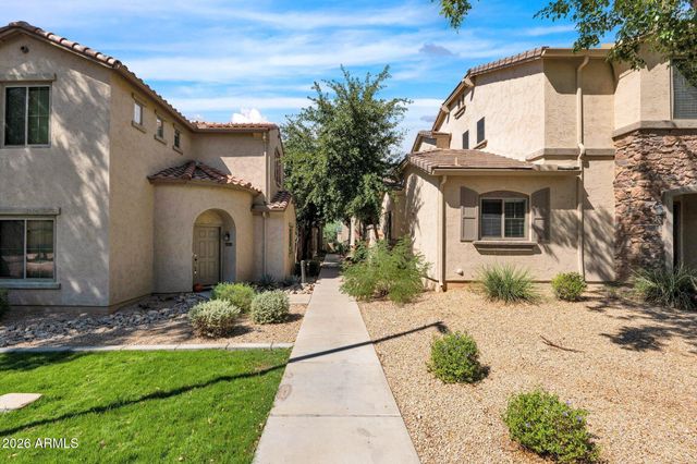 3708 W VIVIAN Court, Phoenix, AZ 85086