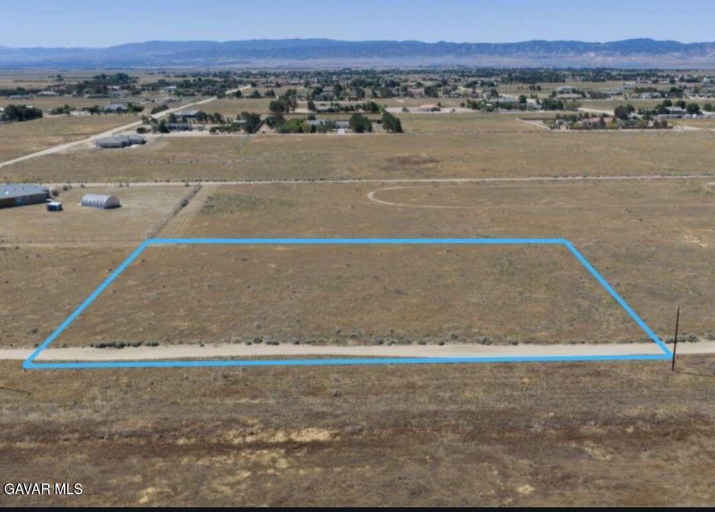 9783 W Ave C, Lancaster, CA 93536