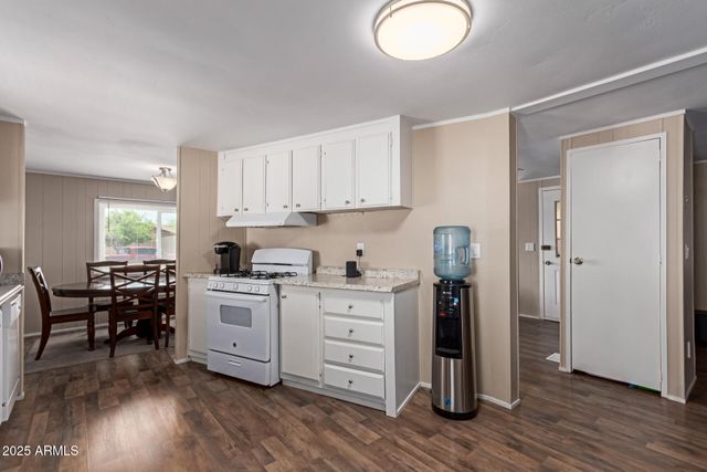 8730 E DEWAN Avenue, Mesa, AZ 85208