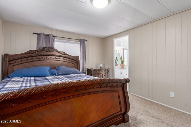 8730 E DEWAN Avenue, Mesa, AZ 85208