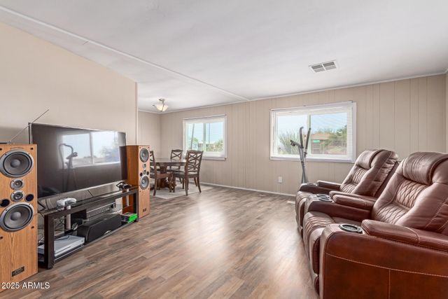 8730 E DEWAN Avenue, Mesa, AZ 85208