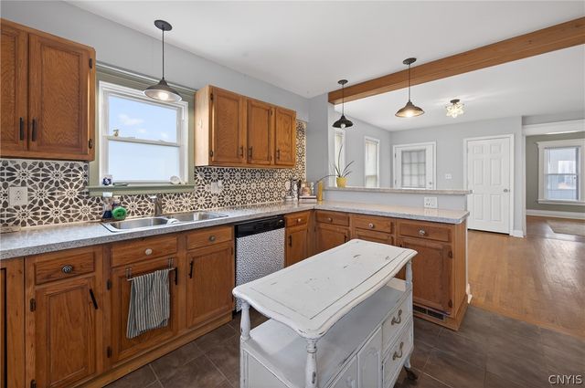 812 Avery Ave, Syracuse, NY 13204