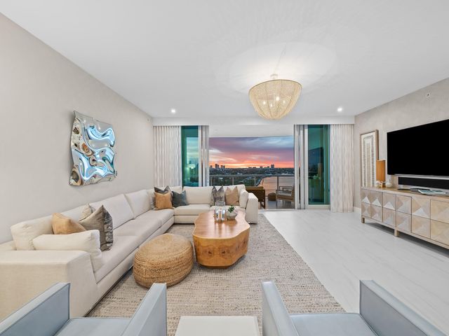 321 N Birch Road 1002, Fort Lauderdale, FL 33304