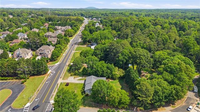 950 Old Canton Road, Marietta, GA 30068