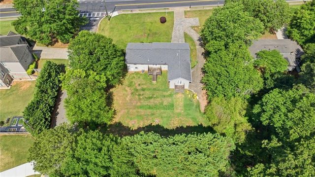 950 Old Canton Road, Marietta, GA 30068