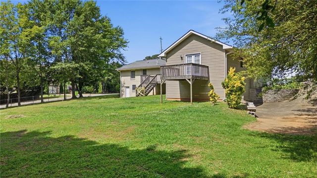 950 Old Canton Road, Marietta, GA 30068