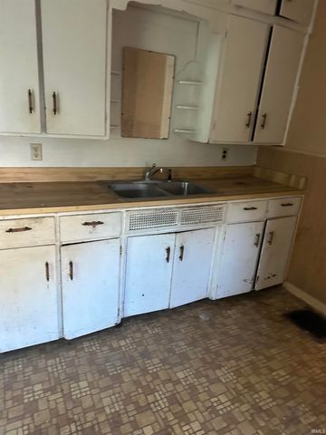 1133 E Donald Street, South Bend, IN 46613