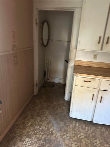 1133 E Donald Street, South Bend, IN 46613