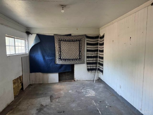 2075 Curry Cir, Pensacola, FL 32504