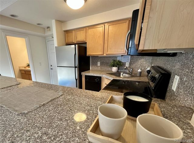 1833 N Williams Street 401, Denver, CO 80218