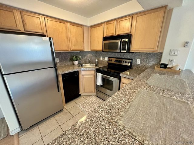 1833 N Williams Street 401, Denver, CO 80218