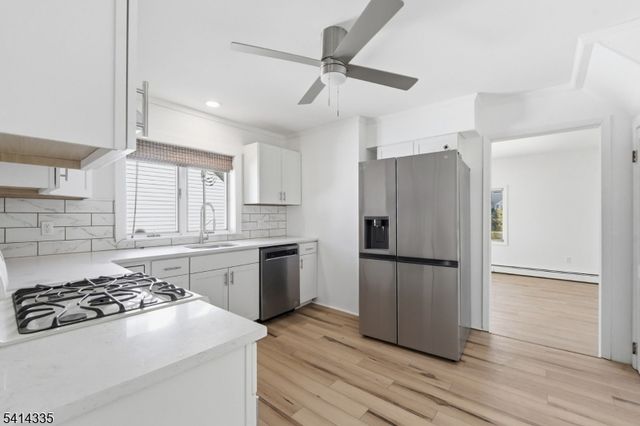 143 Carpenter St, Belleville Twp., NJ 07109