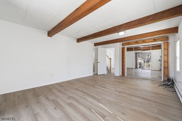 143 Carpenter St, Belleville Twp., NJ 07109