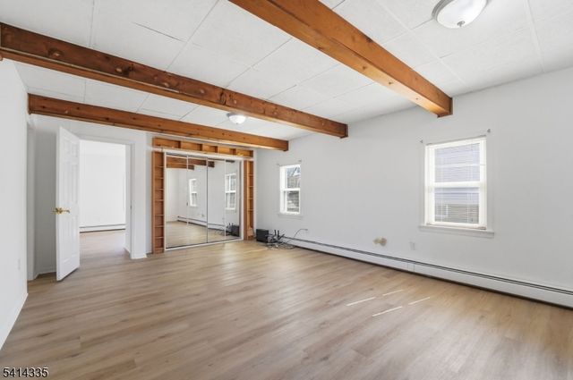 143 Carpenter St, Belleville Twp., NJ 07109