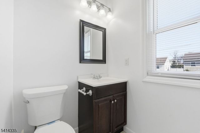 143 Carpenter St, Belleville Twp., NJ 07109