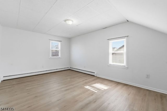 143 Carpenter St, Belleville Twp., NJ 07109