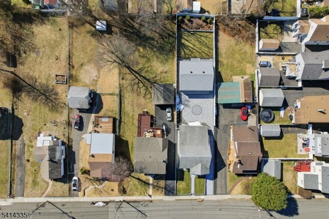 143 Carpenter St, Belleville Twp., NJ 07109