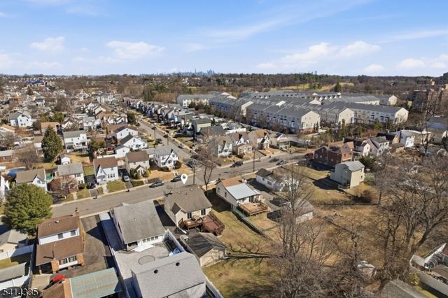 143 Carpenter St, Belleville Twp., NJ 07109