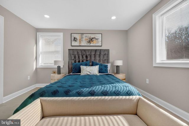 3151 NEWTON ST NE, Washington, DC 20018