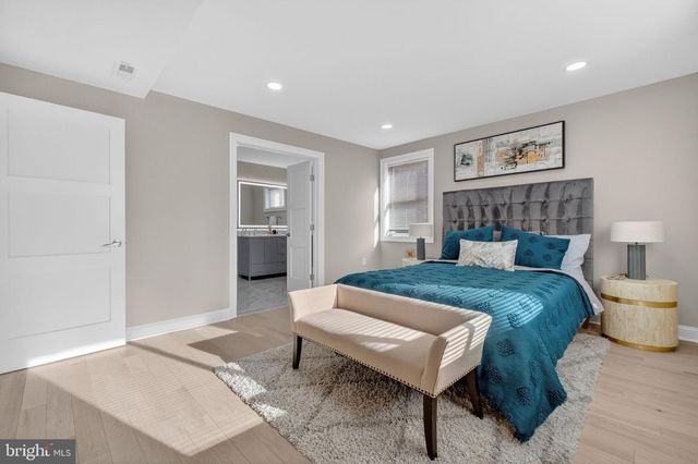 3151 NEWTON ST NE, Washington, DC 20018