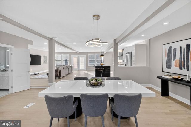 3151 NEWTON ST NE, Washington, DC 20018