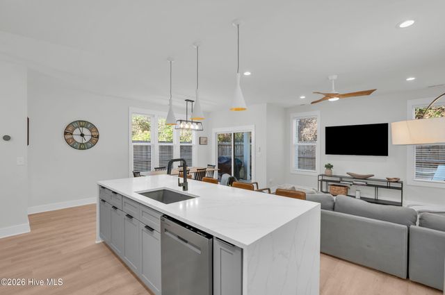 17 S 29th Street, Wilmington, NC 28403