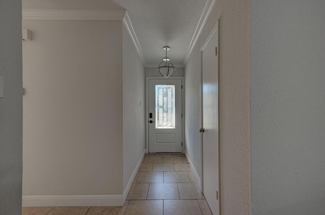 3206 BARNSLEY DR, Austin, TX 78745