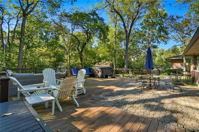 1211 Runnymede Road, Oakwood, OH 45419