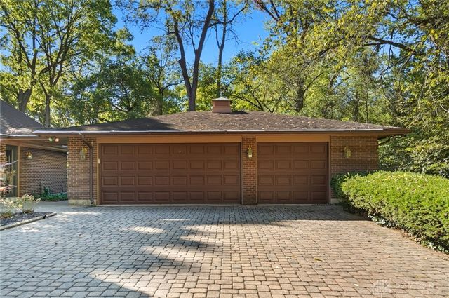 1211 Runnymede Road, Oakwood, OH 45419