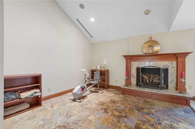 1211 Runnymede Road, Oakwood, OH 45419