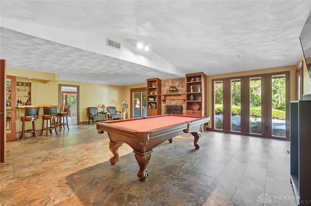 1211 Runnymede Road, Oakwood, OH 45419