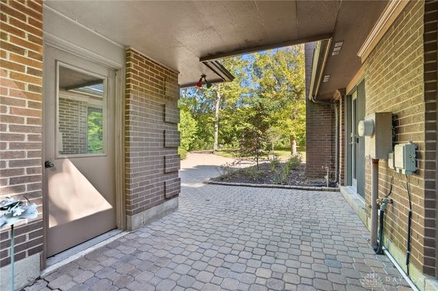 1211 Runnymede Road, Oakwood, OH 45419