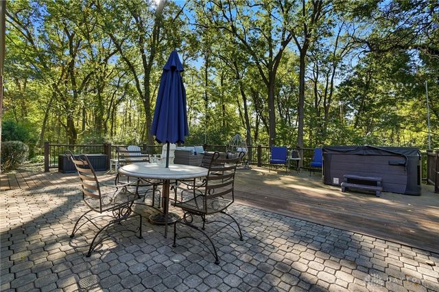 1211 Runnymede Road, Oakwood, OH 45419