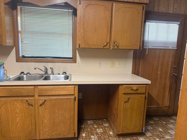 5018 Bayouside Dr, Chauvin, LA 70344