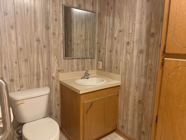 5018 Bayouside Dr, Chauvin, LA 70344