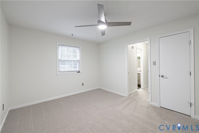 112 Sherwood Dr, Colonial Heights, VA 23834