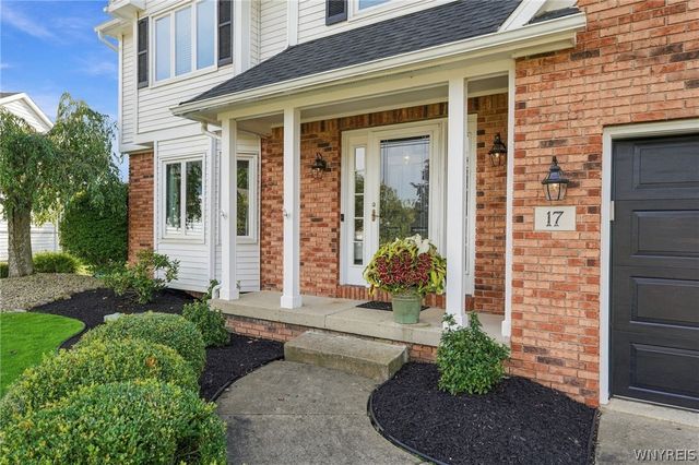 17 Vicente Court, Amherst, NY 14051