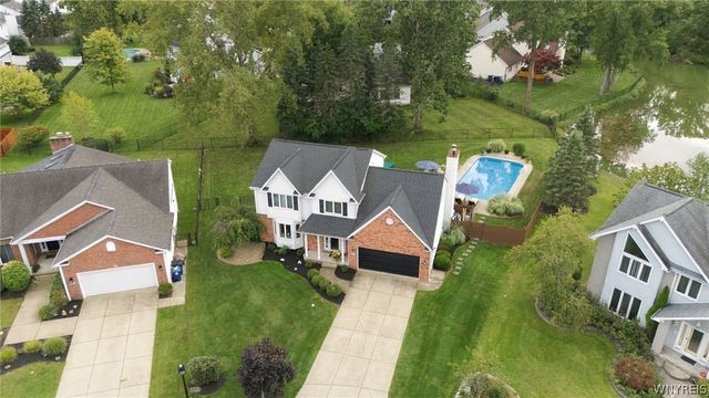 17 Vicente Court, Amherst, NY 14051